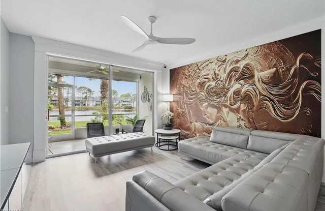 Stunning 2BR Condo in Naples photos photos