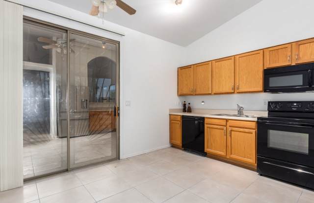 8845 East Rainier Drive Gallery 4