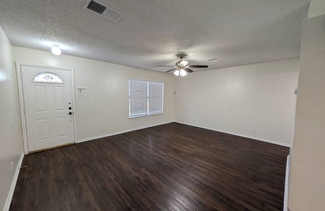 8931 Kenton Briar Gallery 3