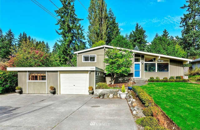 3-Bedroom Lynnwood Home Near Light Rail with Central A/C & Backyard Oasis photos photos 3-Bedroom Lynnwood Home Near Light Rail with Central A/C & Backyard Oasis photos photos