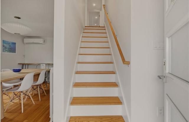 59 Houston Avenue Gallery 2