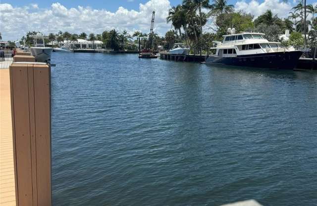 2731 NE 28th Court unit: 3 photos photos