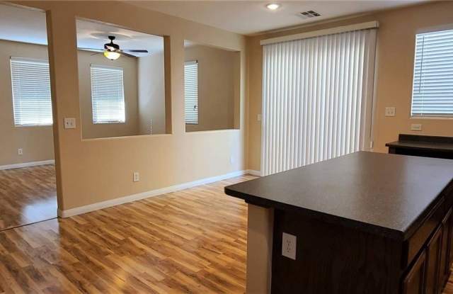 6728 Firewood Drive Gallery 3