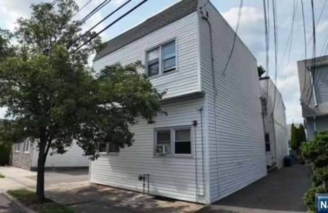 381 Lanza Avenue photos photos