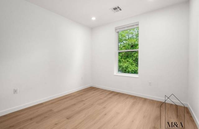 40 Centre St. Gallery 2