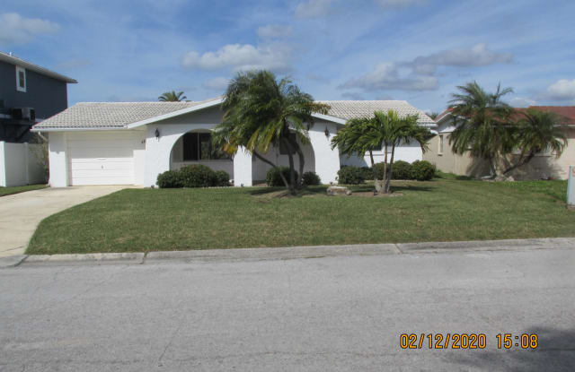 4825 Shell Stream Blvd - 4825 Shell Stream Boulevard, Pasco County, FL 34652