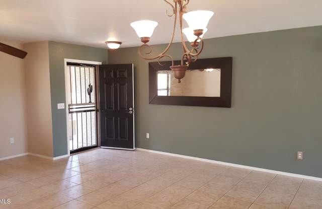 4127 E PINTO Lane Gallery 2