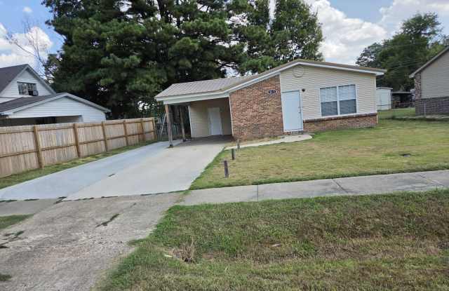 2500 Westacre Drive photos photos