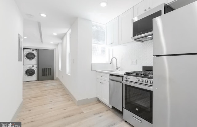 1735 N 32ND STREET - 1735 North 32nd Street, Philadelphia, PA 19121