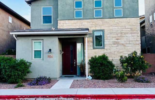 Stunning 4BR House in Chandler - 7117 West Knox Road, Chandler, AZ 85226 Stunning 4BR House in Chandler - 7117 West Knox Road, Chandler, AZ 85226