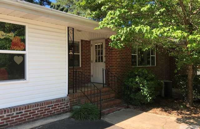 1684 Barnett Shoals Road S Gallery 2