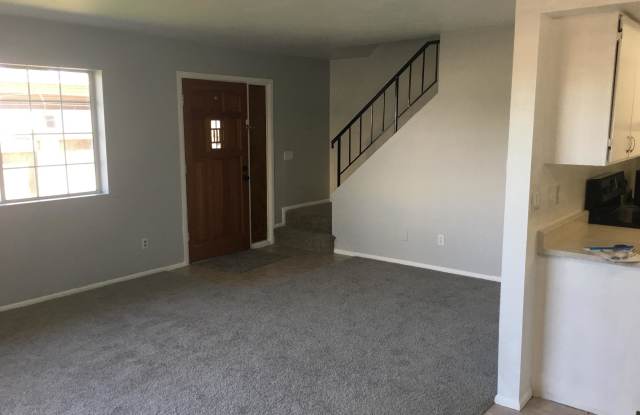 6036 W TOWNLEY Avenue Gallery 2