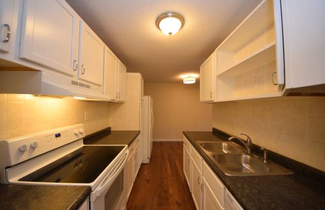 12832 Nicollet Ave Apt 101 Gallery 2