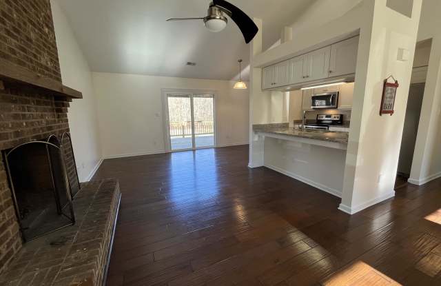 6005 Tall Tree Lane Gallery 4