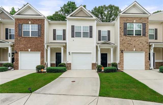 3295 Estes photos photos