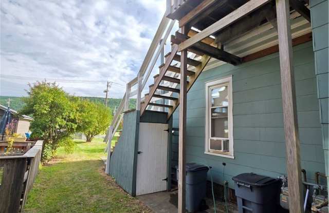311 Woodview Avenue Gallery 2