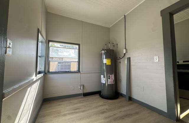 38041 Church Avenue Gallery 4