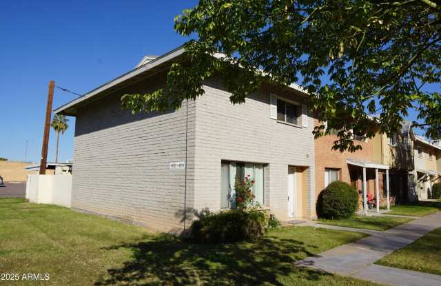 4501 S MILL Avenue photos photos