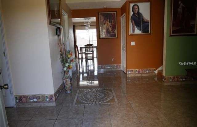2256 SANDRIDGE CIRCLE Gallery 2