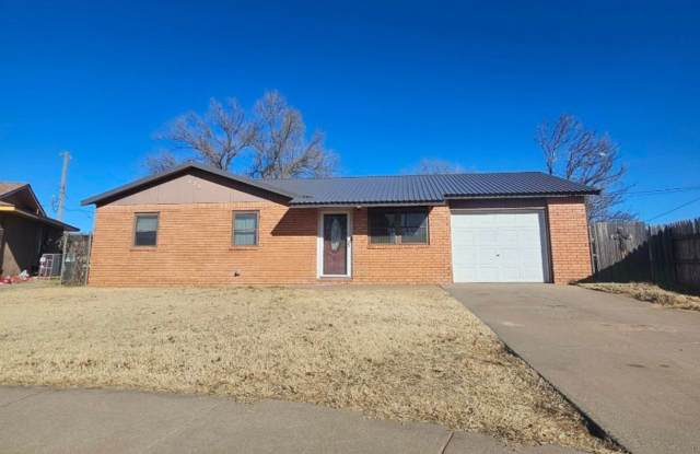 Month-to-Month ONLY 3 bed/1 bath home for rent- Available now!! $1115/mo photos photos
