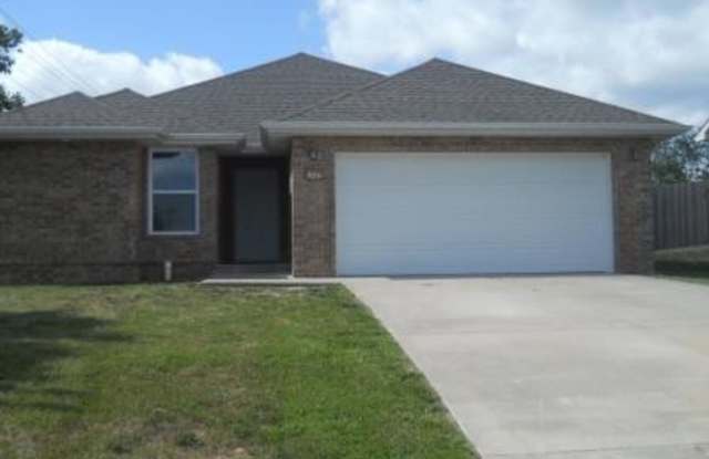 Spacious 3 bedroom house in Nixa! photos photos