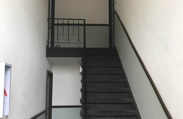 352 Mayfield Avenue - B Gallery 3
