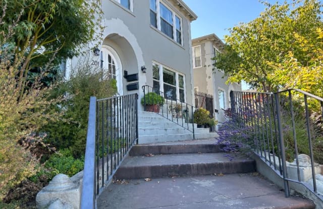 203 Howard St #03 2 - 203 Howard Street, Petaluma, CA 94952