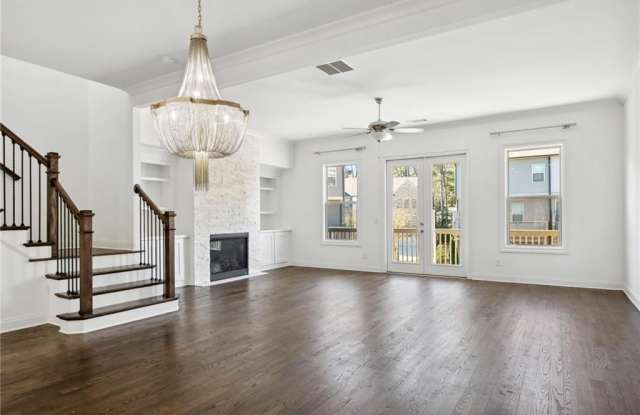 2436 Skyland Way Northeast - 1 Gallery 4