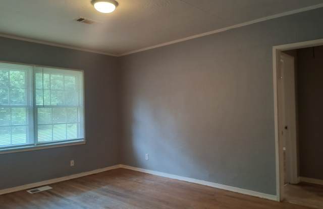 1806 West 29th Avenue Gallery 3
