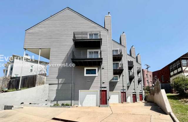 1321 South Lawton Avenue photos photos