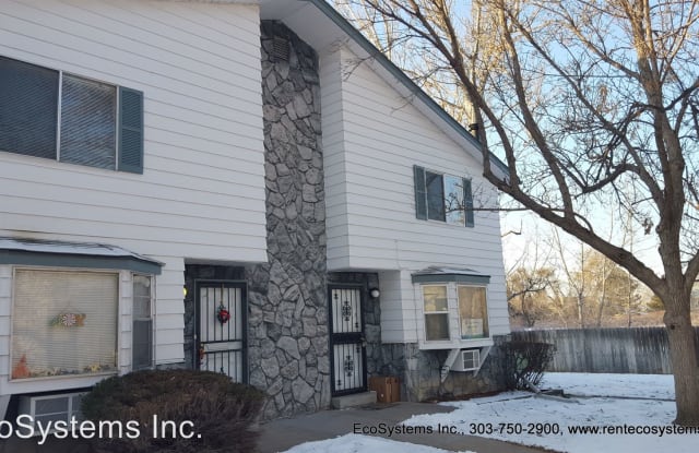 61 Newark St C - 61 Newark St, Aurora, CO 80012