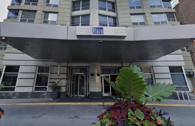 440 N Wabash Avenue - 440 North Wabash Avenue, Chicago, IL 60611