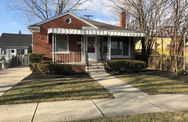 6917 Heyden - 6917 Heyden St, Dearborn Heights, MI 48127