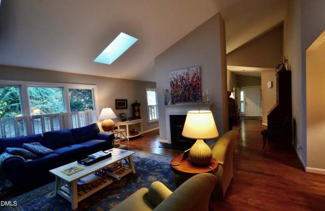 531 Weathersfield Gallery 2