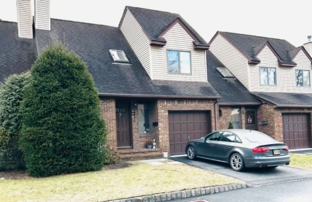 7 Tudor Dr - 7 Tudor Drive, Pompton Lakes, NJ 07442 7 Tudor Dr - 7 Tudor Drive, Pompton Lakes, NJ 07442