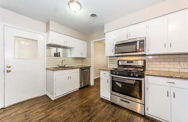 2335 Wildoak Drive Gallery 2