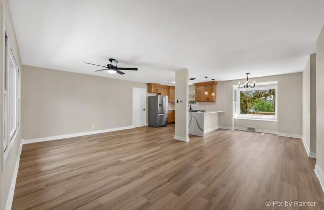355 Hilltop Dr Gallery 4