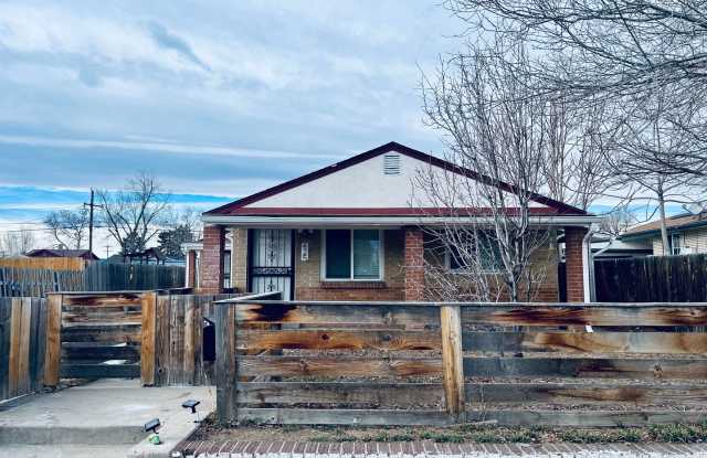 Cute  Cozy Two Bedroom in Westwood! photos photos