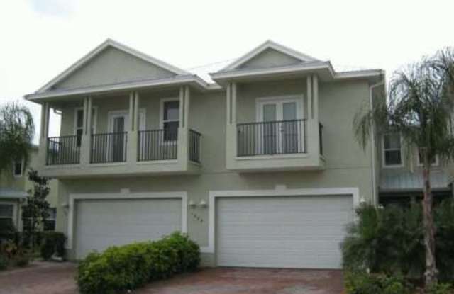 1885 Bridgepointe Cr 36 - 1885 Bridgepointe Circle, Gifford, FL 32967