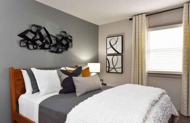 The Easton Apartment Homes Gallery 4