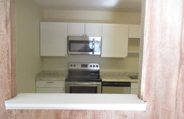 4706 ROOKEWOOD PLACE Gallery 3