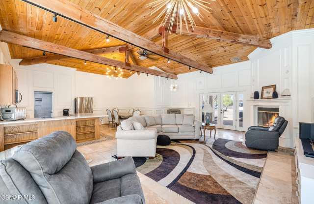 3192 Sycamore Drive Gallery 3