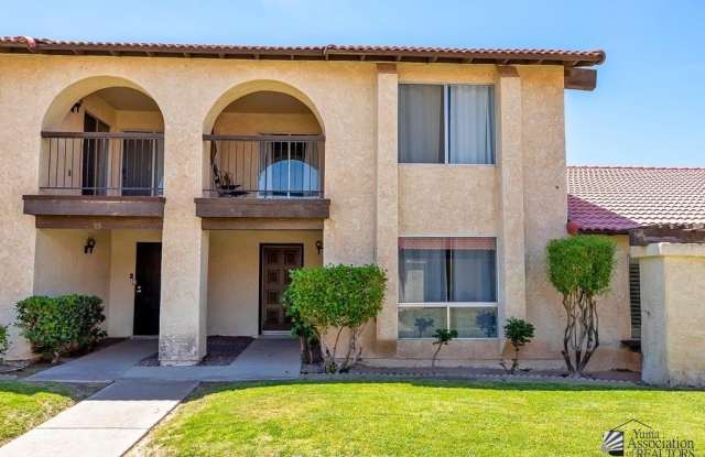 2155 S 14 AVE - 2155 South 14th Avenue, Yuma, AZ 85364