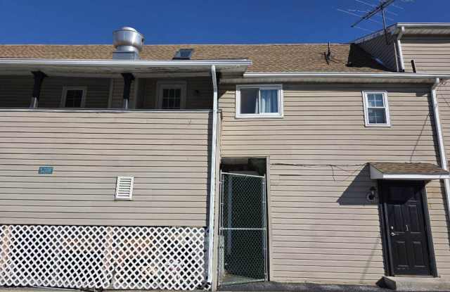 2nd floor Apartment in Townsend photos photos