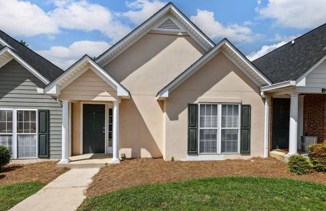 Newly Renovated 2BR, 2 BA in Greer SC photos photos