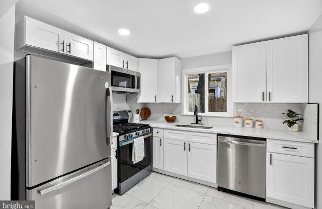 903 KIRKWOOD Street - 903 Kirkwood Street, Wilmington, DE 19801