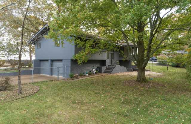 201 S Palisades Drive Gallery 3