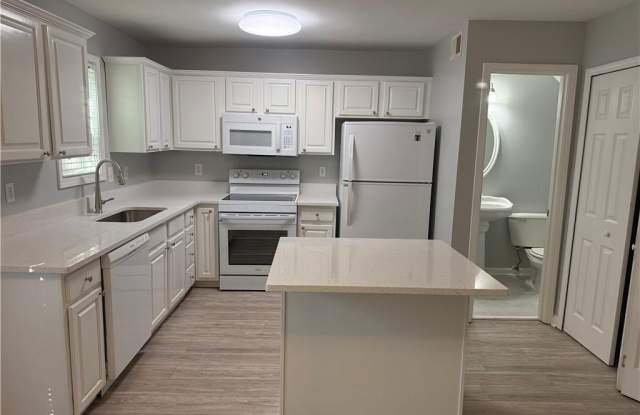 910 Summer Place Gallery 2