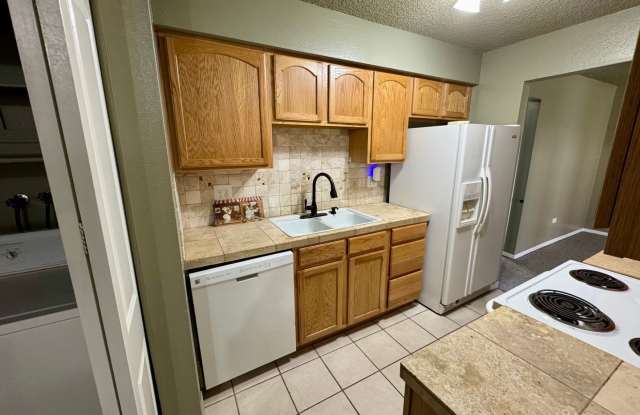 Charming 2BR Condo in Denver photos photos