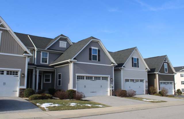 Updated 3-Bedroom Condo at The Villas at Greenleigh photos photos